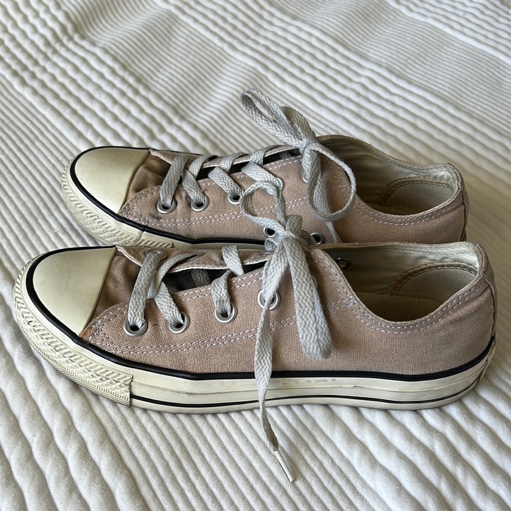 Converse
